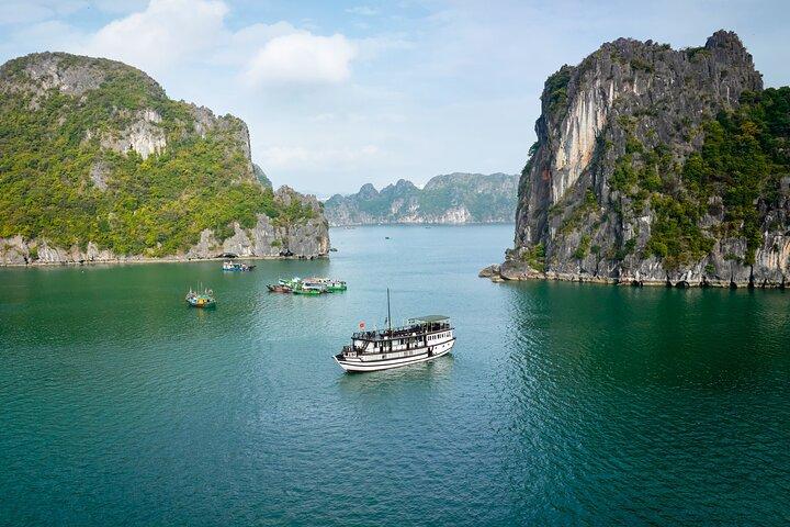 Bai Tu Long 2-Day Boutique Cruise Through Untouched Beauty