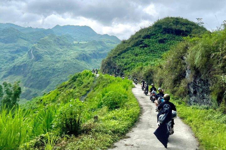 Ha Giang Loop Tour 4D & 3N (Easy Rider)