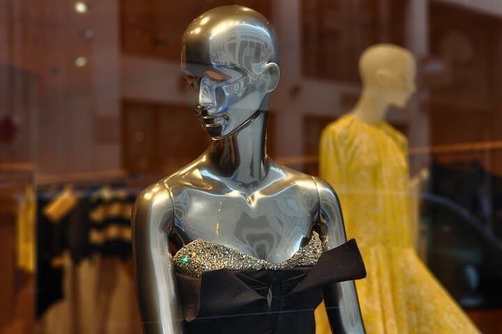 Paris Fashion Walking Tour
