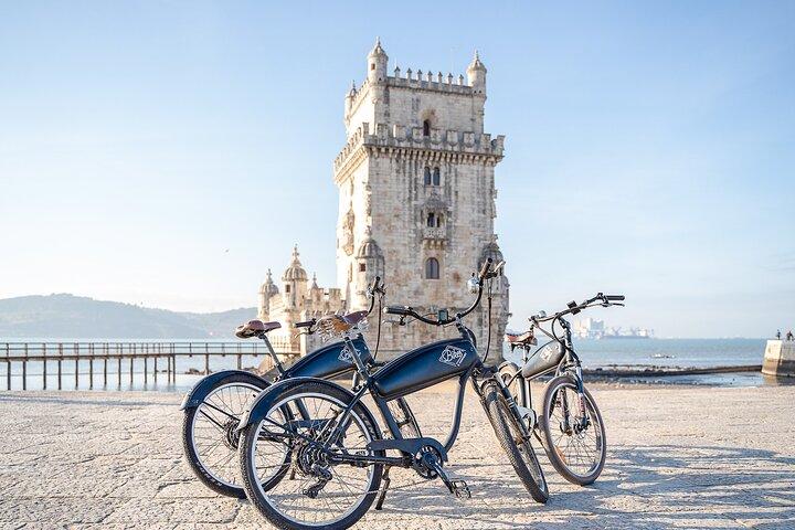 Lisbon Regular or Electric Bike Rental