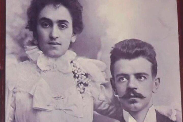 EXCLUSIVE TOUR Frida Kahlo Museum (Red House) - small groups