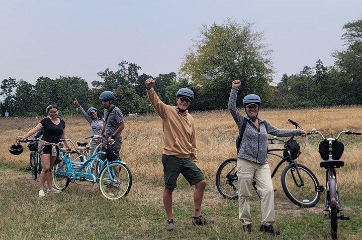 Victoria City Highlights 3 Hour Bike Tour, eBike Upgrade Avail.