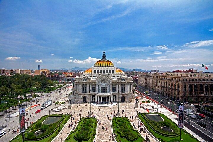 Mexico City Downtown Centro private tour+ Palacio de Bellas Artes