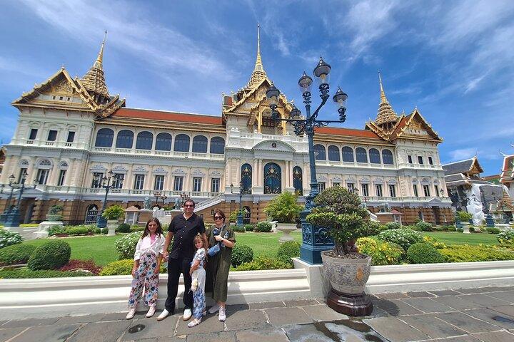 Bangkok: Full day Private Guide Tour + Grand Palace Entry Ticket