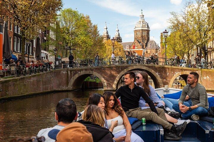 Amsterdam Canal Cruise with Two drinks - Red Light District