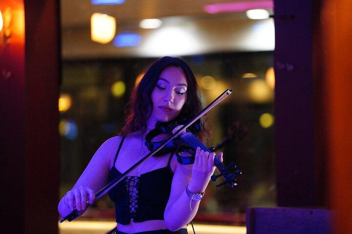 Budget Evening Cruise: Dinner, Live Shows & Party