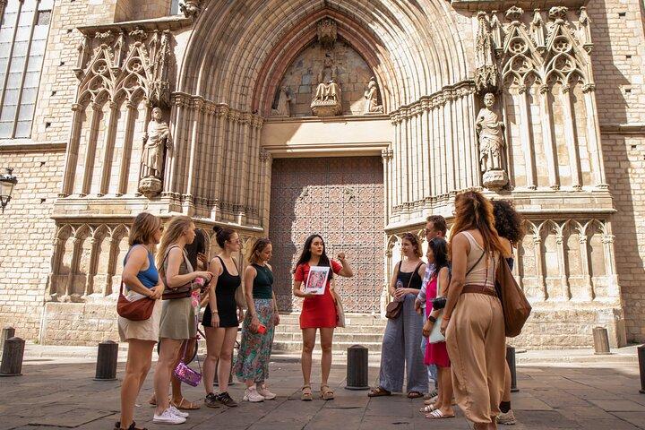 Barcelona Small Group Walking Tour: Gothic Quarter & Hidden Gems