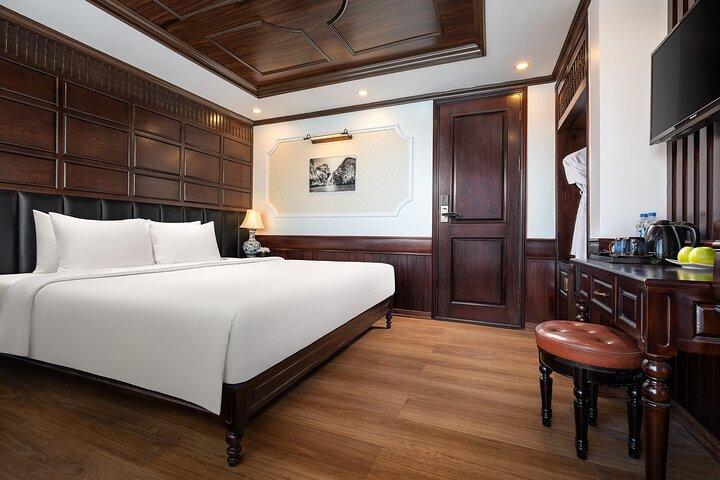 La Casta Cruise in Halong Bay and Lan Ha Bay (Balcony Cabins)