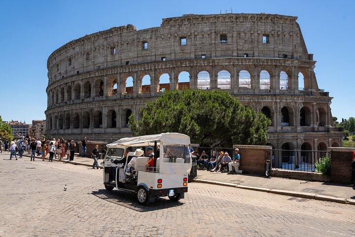 Rome:Tuk-Tuk Private Tour of the City Center