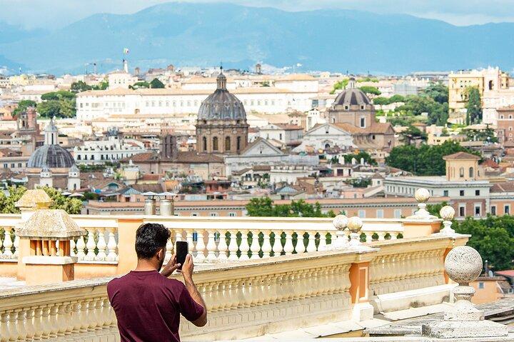 Rome Golf Cart Tour Hidden Gems with Coffee & Gelato