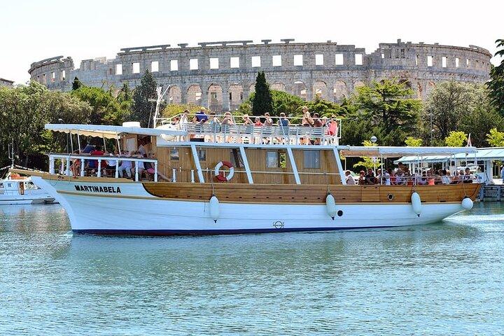 Sunset Dolphin Cruise in Brijuni National Park from Pula