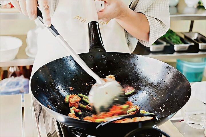Thai Cooking Class with Market Visit by Maliwan