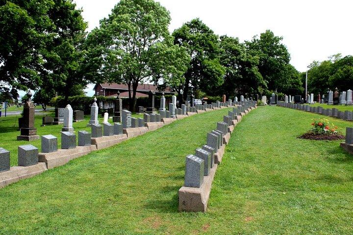 Private Halifax History Tour with Titanic Cemetery Visit