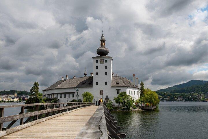 Private Tour from Vienna- Gmunden, Traunkirchen, Ischl, Hallstatt