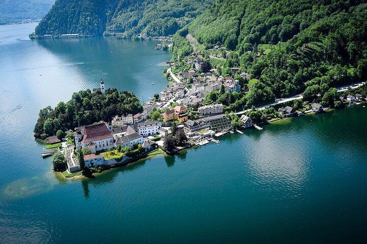 Private Tour from Vienna- Gmunden, Traunkirchen, Ischl, Hallstatt