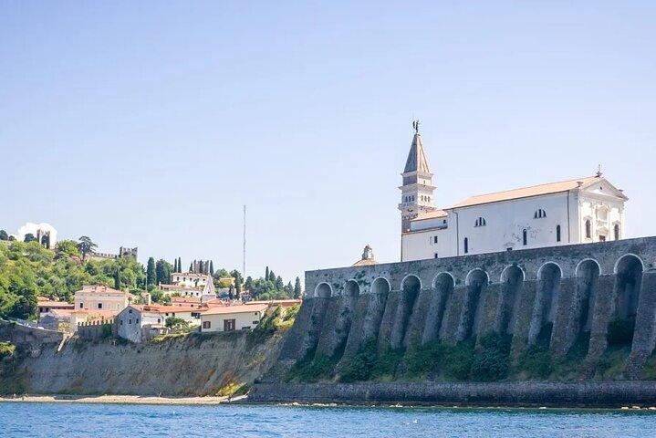 Piran walking tour & Wine Treasures in the Istrian Hinterlands