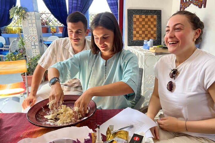 Hands-On Moroccan Pastry Workshop with Local Family