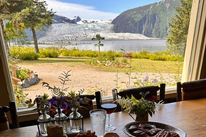 Taku Lodge Feast & 5-Glacier Seaplane Discovery