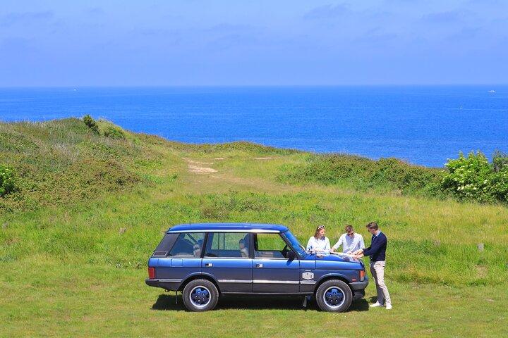 From Caen or Bayeux: D Day and Food Range Rover Half Day Tour