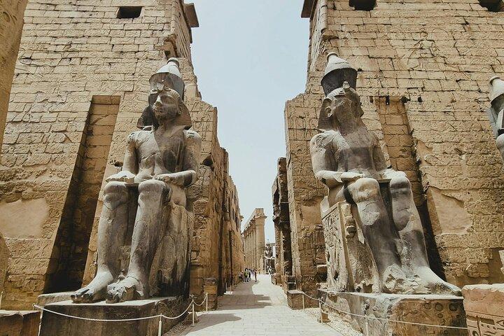 Pharaoh Flight Cairo Luxor Aswan Private 3 Day Adventure