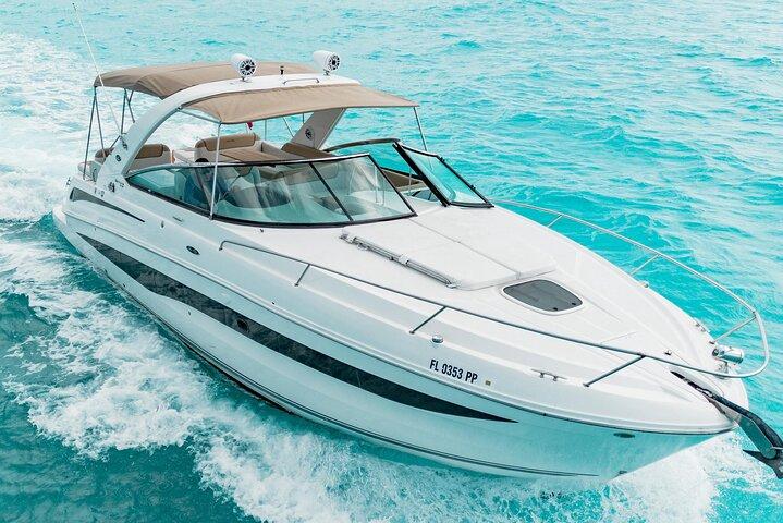Cancun Private Yacht – Luxury 37ft Yacht for 12 Guests