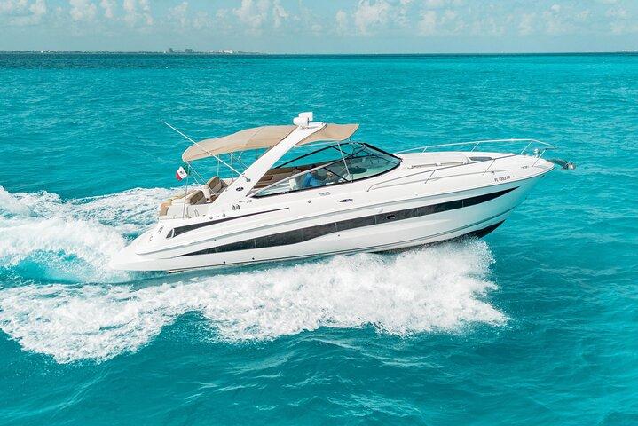 Cancun Private Yacht – Luxury 37ft Yacht for 12 Guests