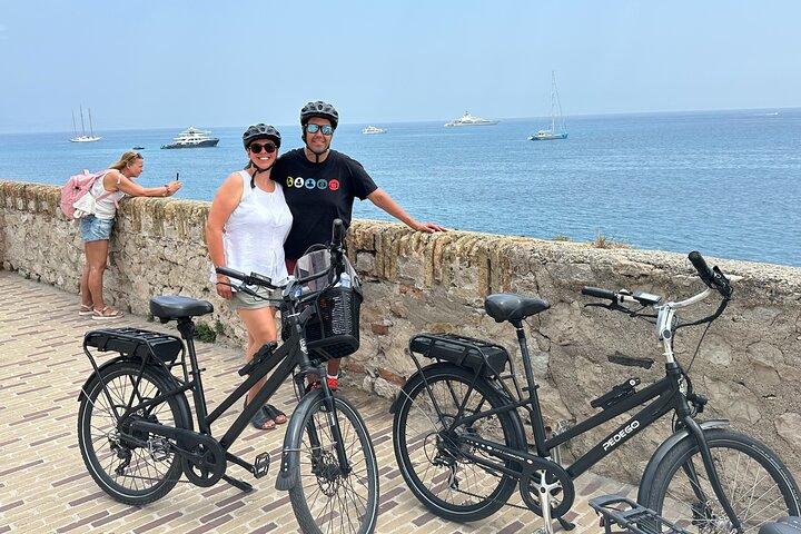 Day trip: Nice to Antibes along the sea by electric bike