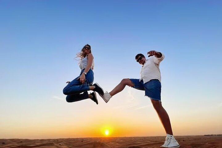Private Desert Safari Dubai with BBQ Dinner upto 6 person