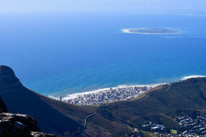 Robben Island and Table Mountain Tour