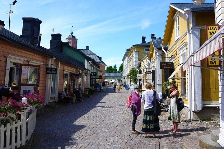 Porvoo Old Town & Riverside Heritage Guided Tour from Helsinki