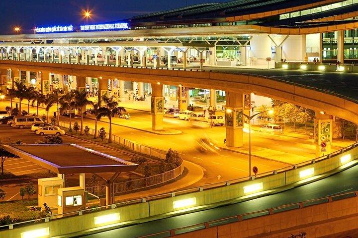 Private transfer Tan Son Nhat Airport (SGN) - Hotels In City