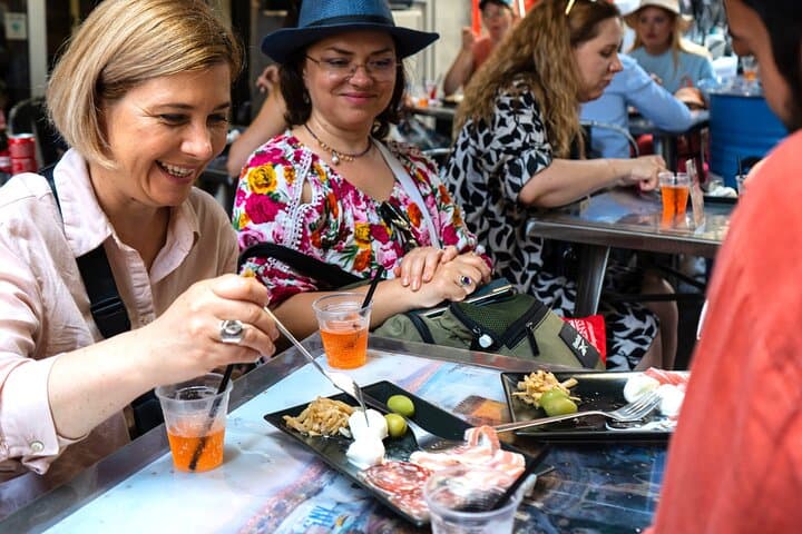 Private Naples Street Food Tour, Taste Local Dishes with a Guide