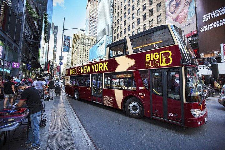 NY: Empire State Building, Liberty Cruise, & Hop-on Hop-off Tour