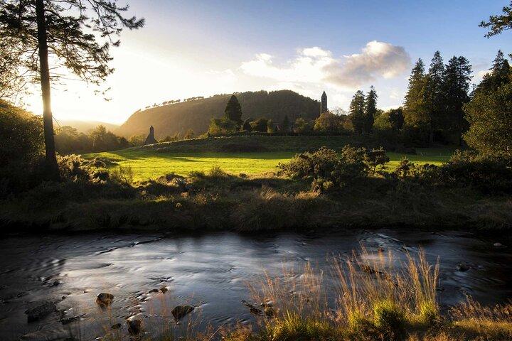 Dublin to Powerscourt, Wicklow and Glendalough Small Group Tours