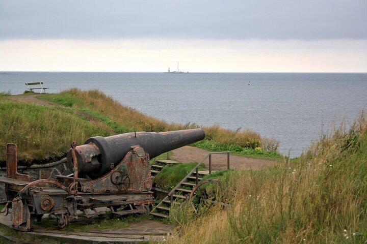 Helsinki & Suomenlinna: City Highlights Tour with Ferry Ride