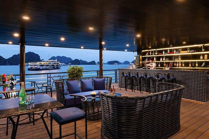 2D1N Luxury Cruise from Hanoi to Halong and Lan Ha Bay