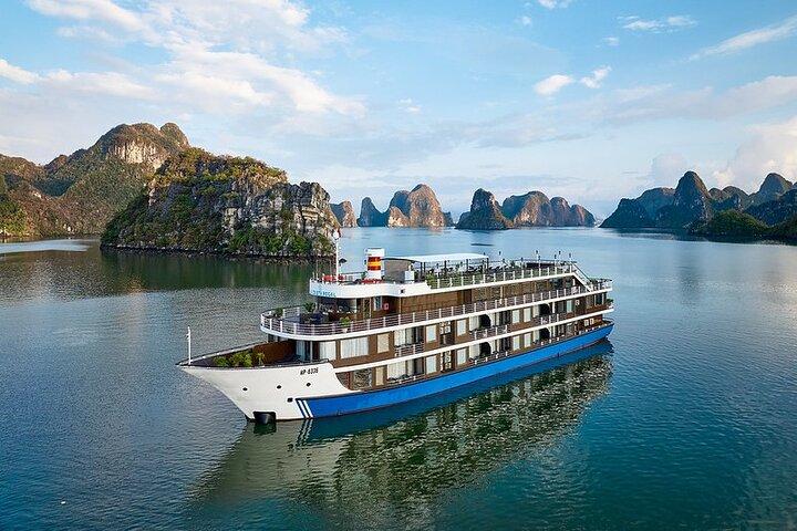 2D1N Luxury Cruise from Hanoi to Halong and Lan Ha Bay