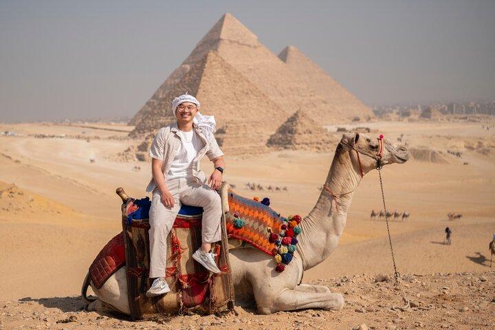 Giza Pyramids Tour with Virtual Reality Experience