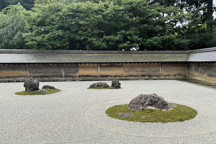 Kyoto: Golden Pavilion and Ryoan-ji Zen Garden Guided Tour