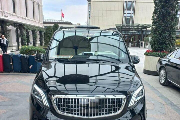 8-10 hours İstanbul Private Car with English Speaker Driver