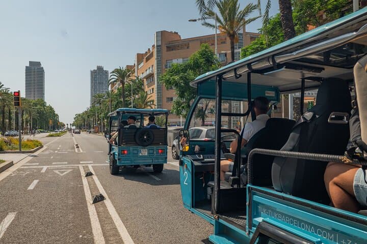 Barcelona City Highlights Private Tuk Tuk Tour