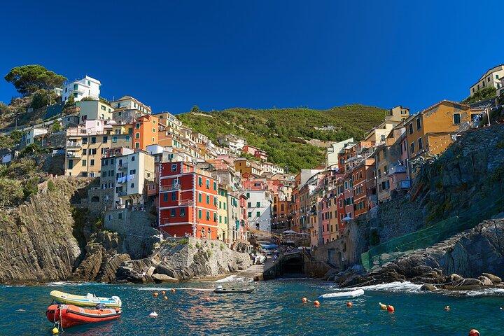 Cinque Terre and Portovenere Boat Tour Wine and Focaccia