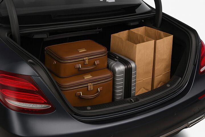 Private Arrival Transfer Tallinn Airport to Cruise Port