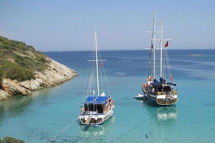 Orak Island Cruise from Bodrum – Swim in Turquoise Bays