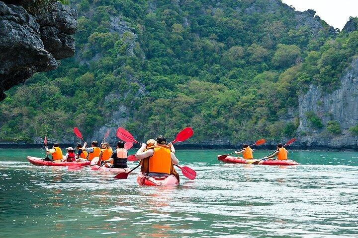 Ha Long Bay and Lan Ha Bay Cruise Experience