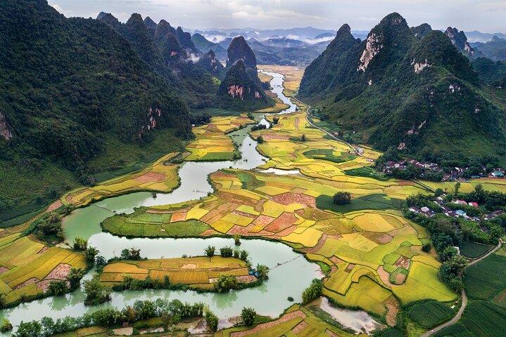 6 Days 5 Night Ha Long Bay, Ninh Binh and Sapa Tour