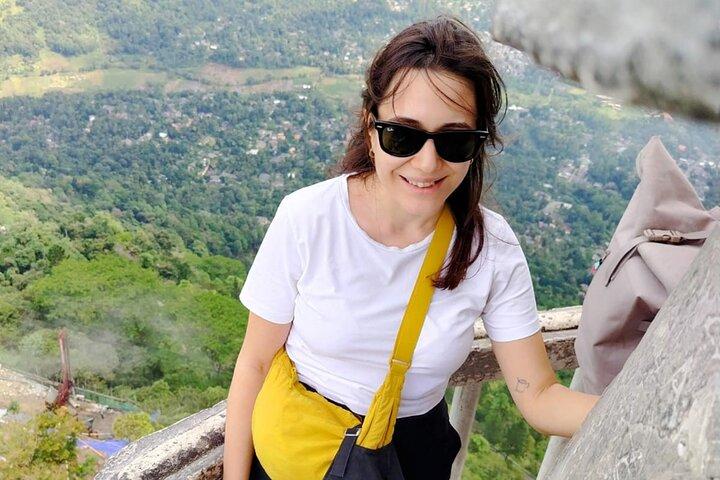 Ambuluwawa Tower & Kandy Culture and Nature Private Day Tour
