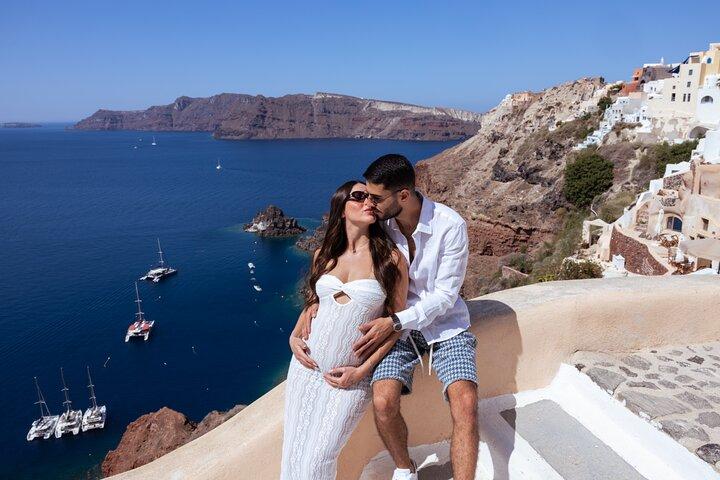 Santorini Private Photoshoot with Chris or Anna