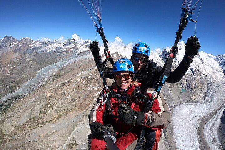 Zermatt Thermal Tandem Paragliding Flight with Matterhorn Views