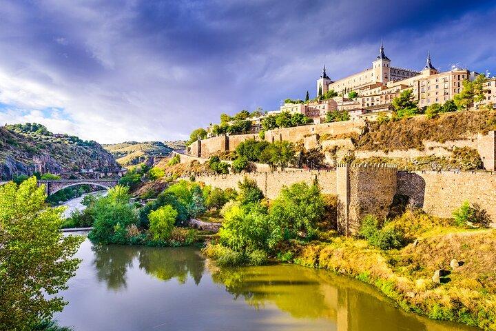 Private Madrid Escapade to Toledo and Segovia